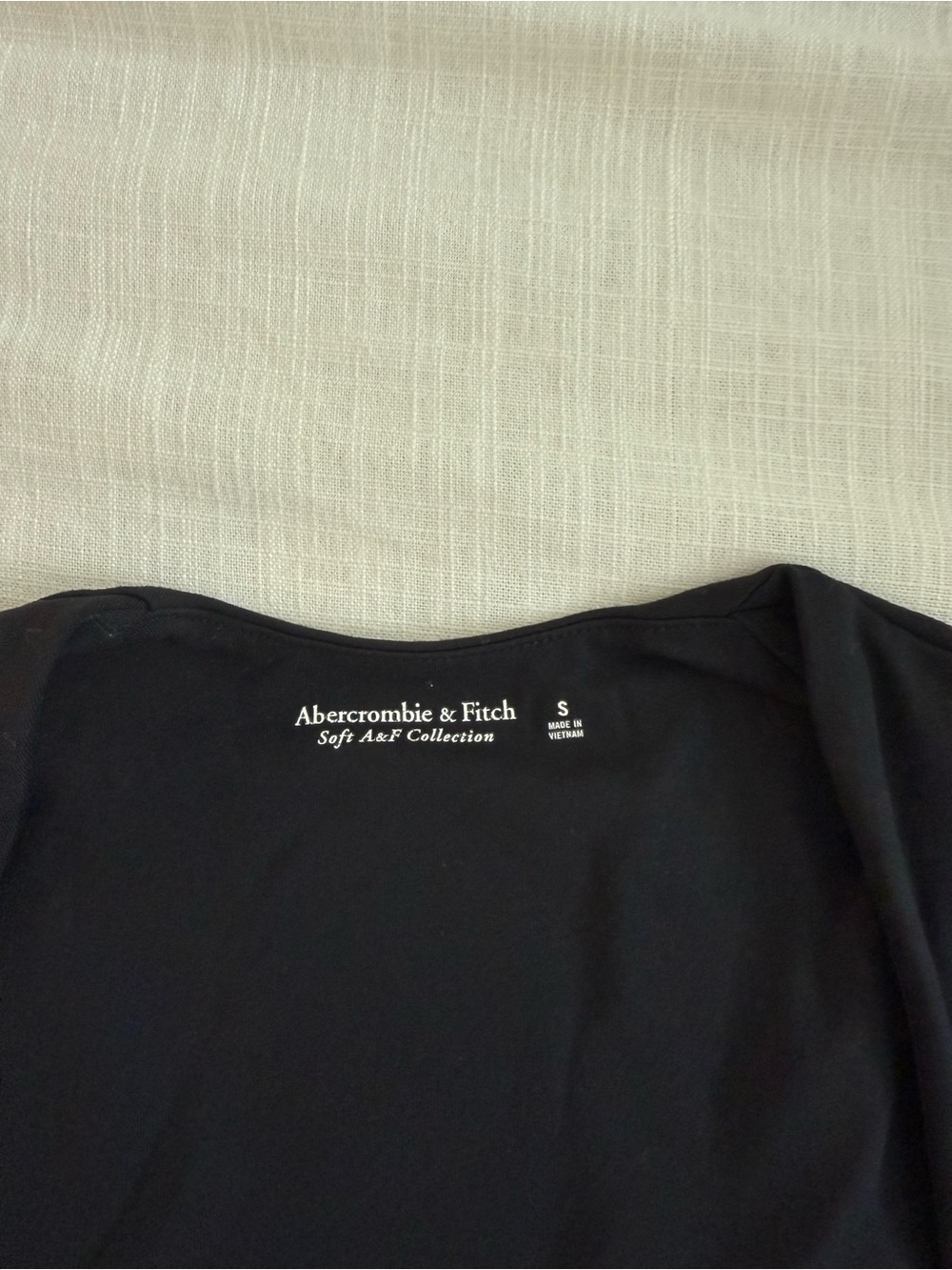 Women's Black Square-Neck Tank Top - Picture 3 of 5